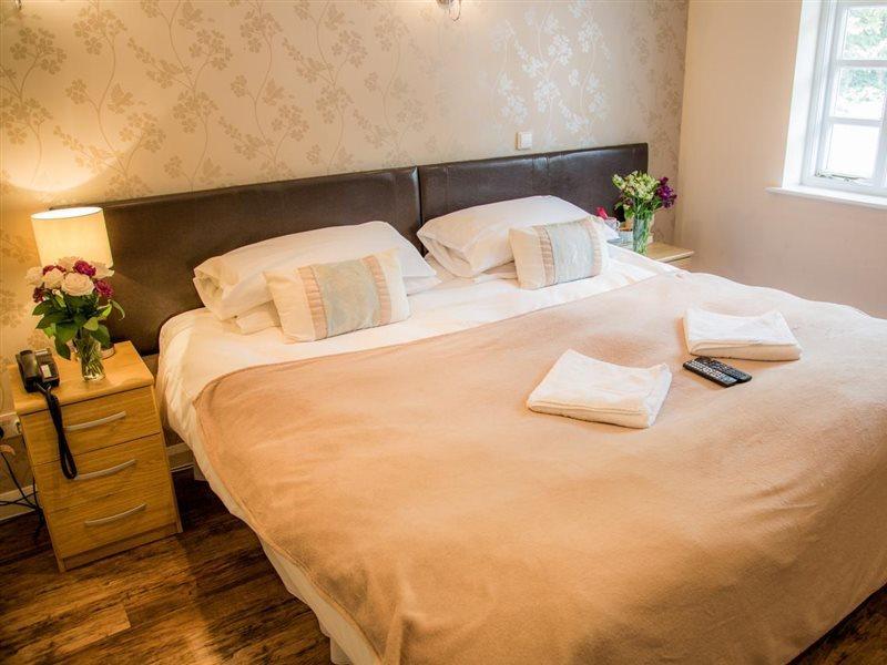 Stay And Relax At The Yew Tree Manuden المظهر الخارجي الصورة